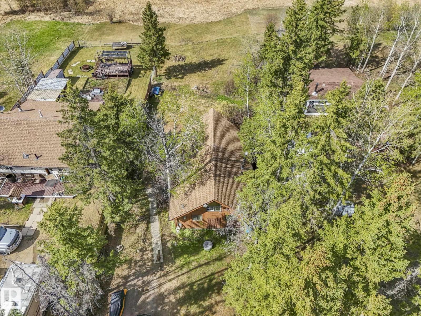 722 Blue Heron DR - Image 51