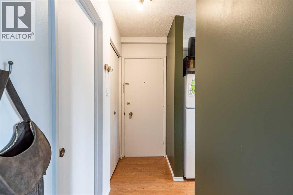 #206 663 12 Street NW - Image 6