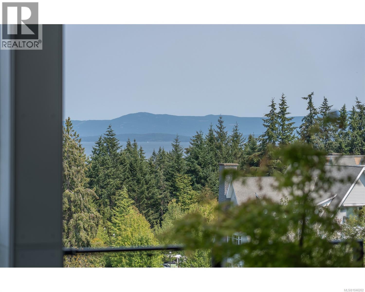 602 685 BERWICK Rd S, Qualicum Beach — photo 2
