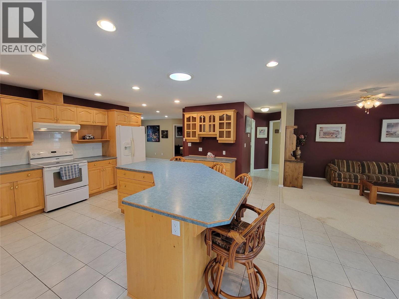 423 Vanderlinde Drive - 11