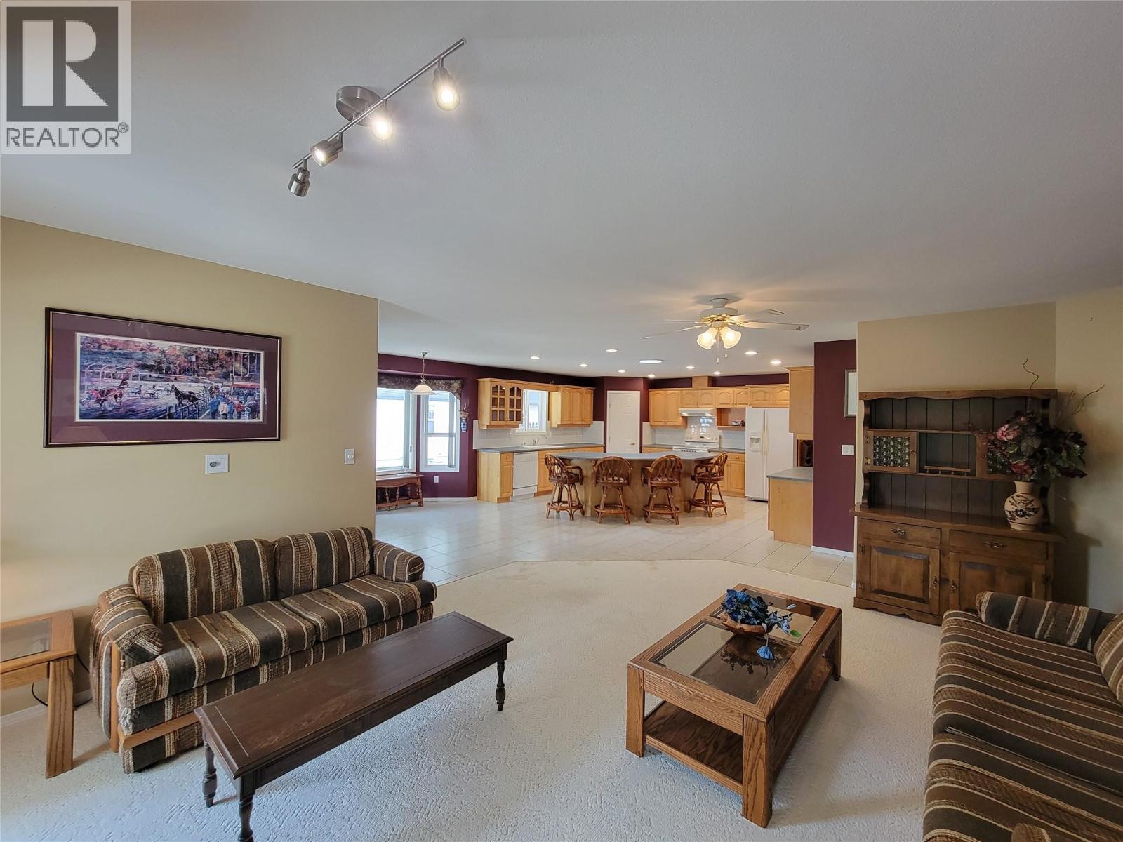  423 Vanderlinde Drive, Keremeos