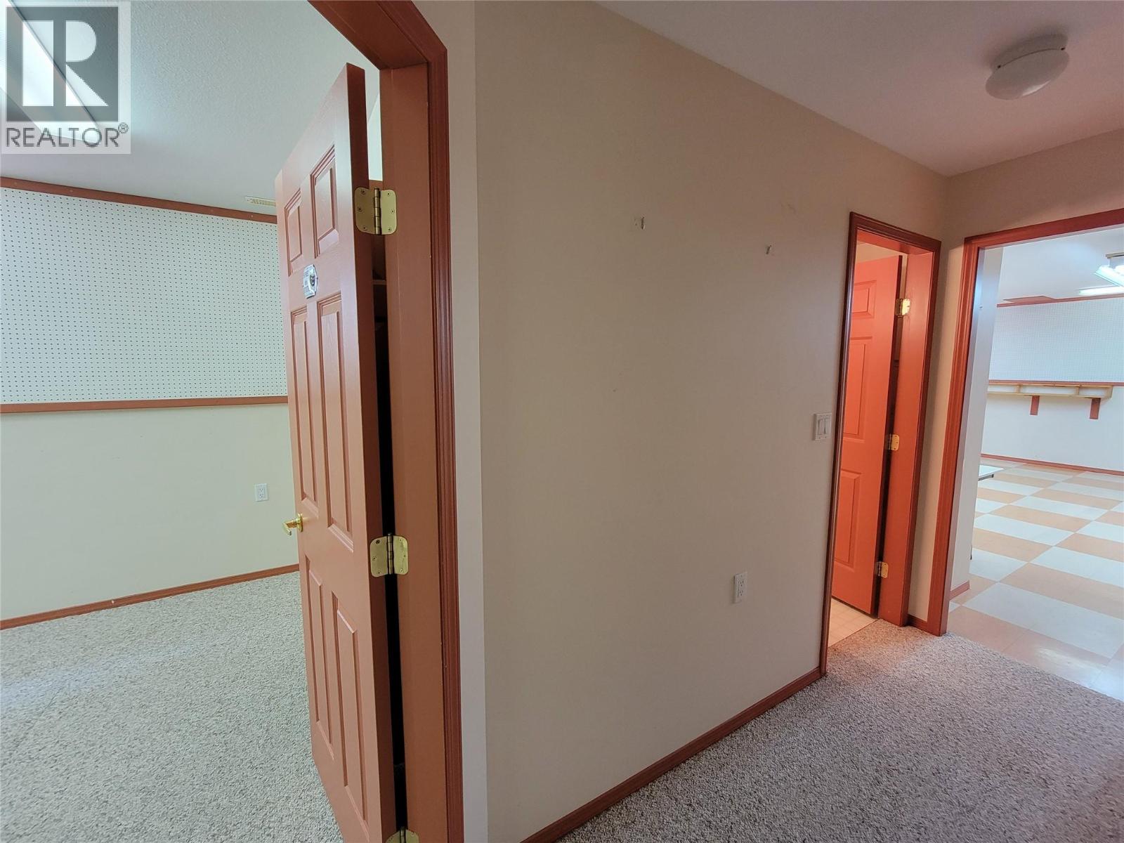  423 Vanderlinde Drive, Keremeos