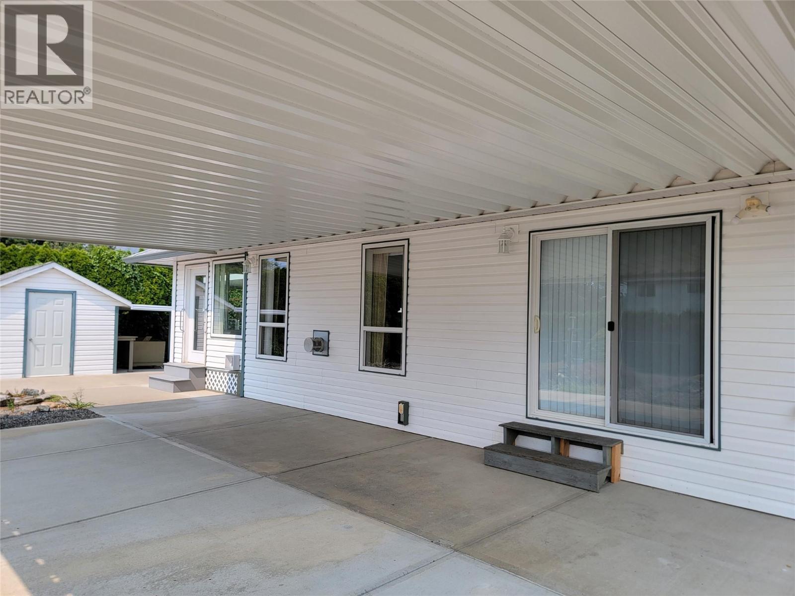  423 Vanderlinde Drive, Keremeos