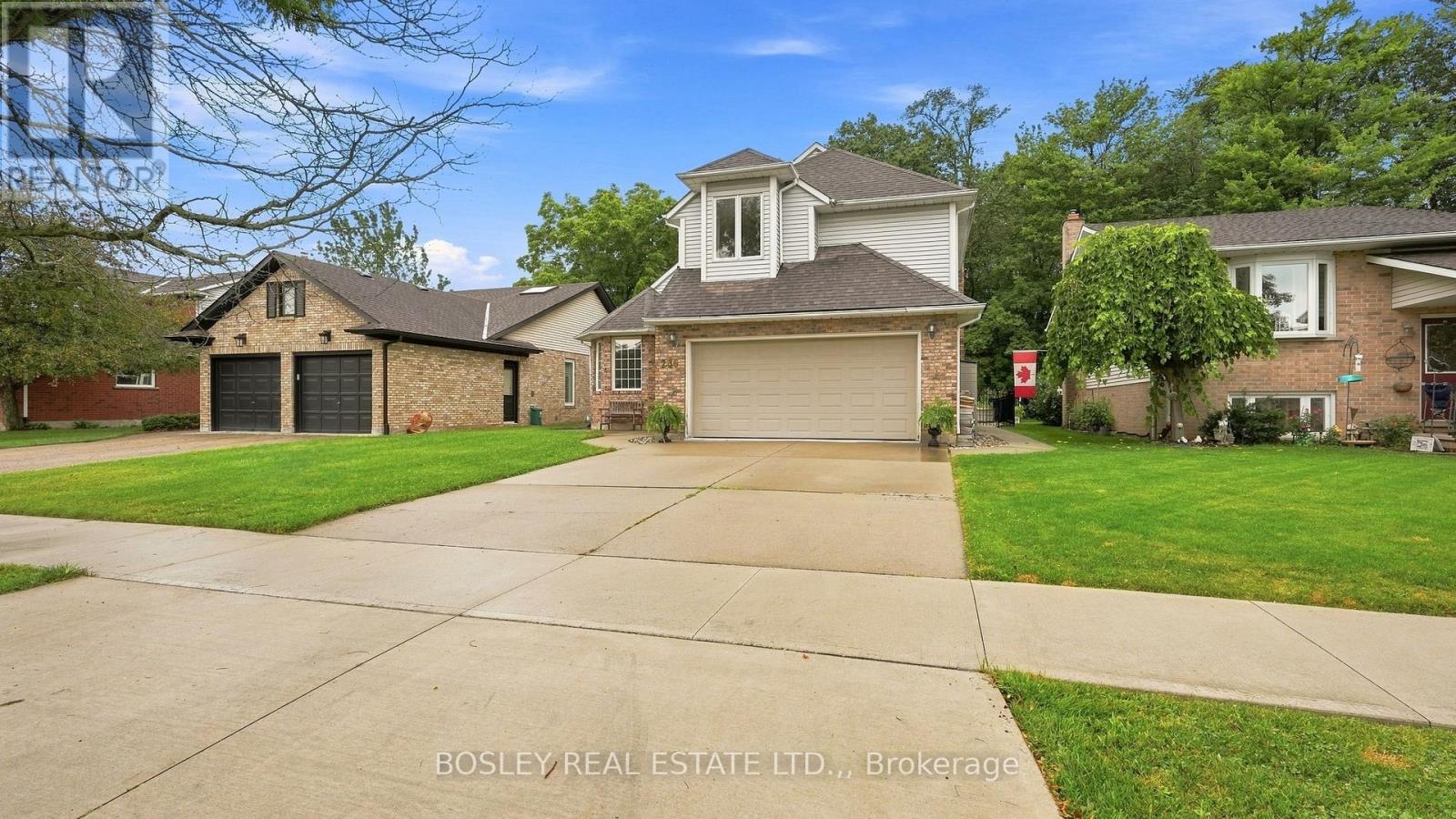 236 NORTHWOOD DRIVE - 2