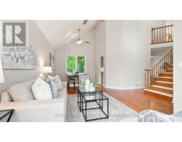 Living room - 236 Northwood Drive, Welland, ON L3C6V3 Photo 6