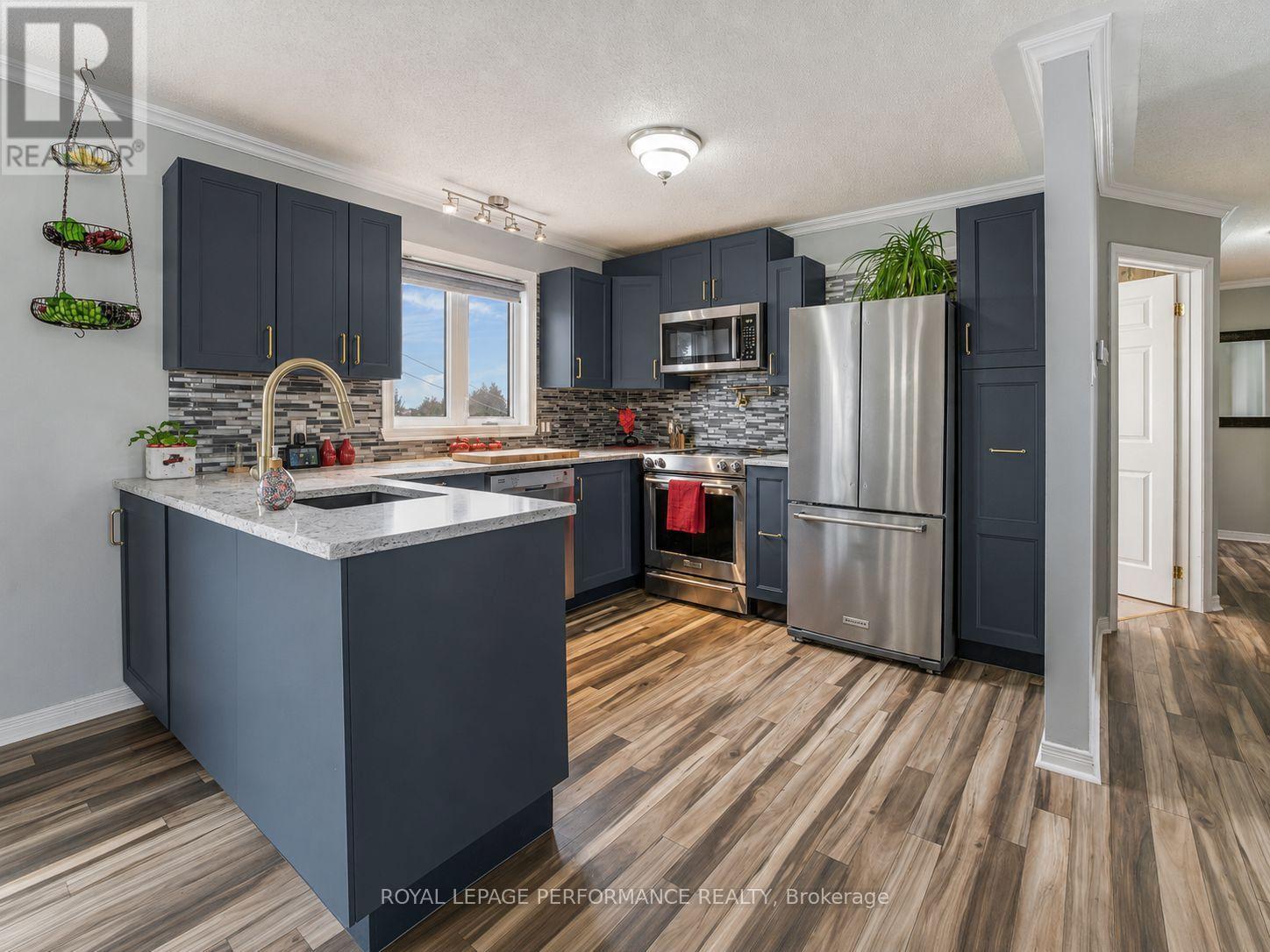 1890 CASSBURN ROAD - Image 12