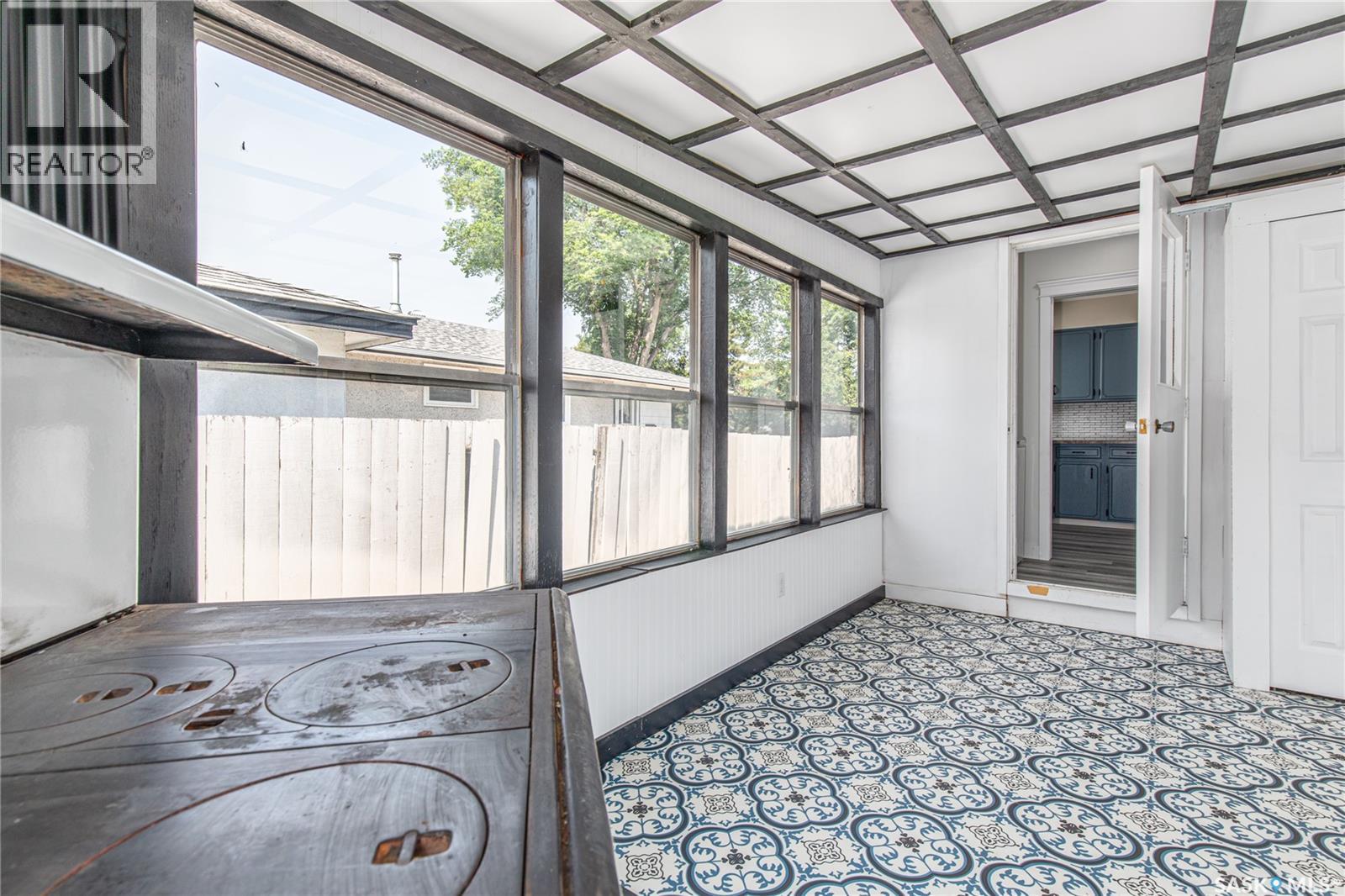 1131 Currie CRESCENT - 50