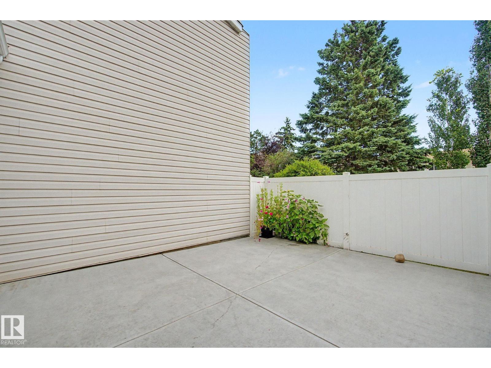 14541 121 ST NW - 32