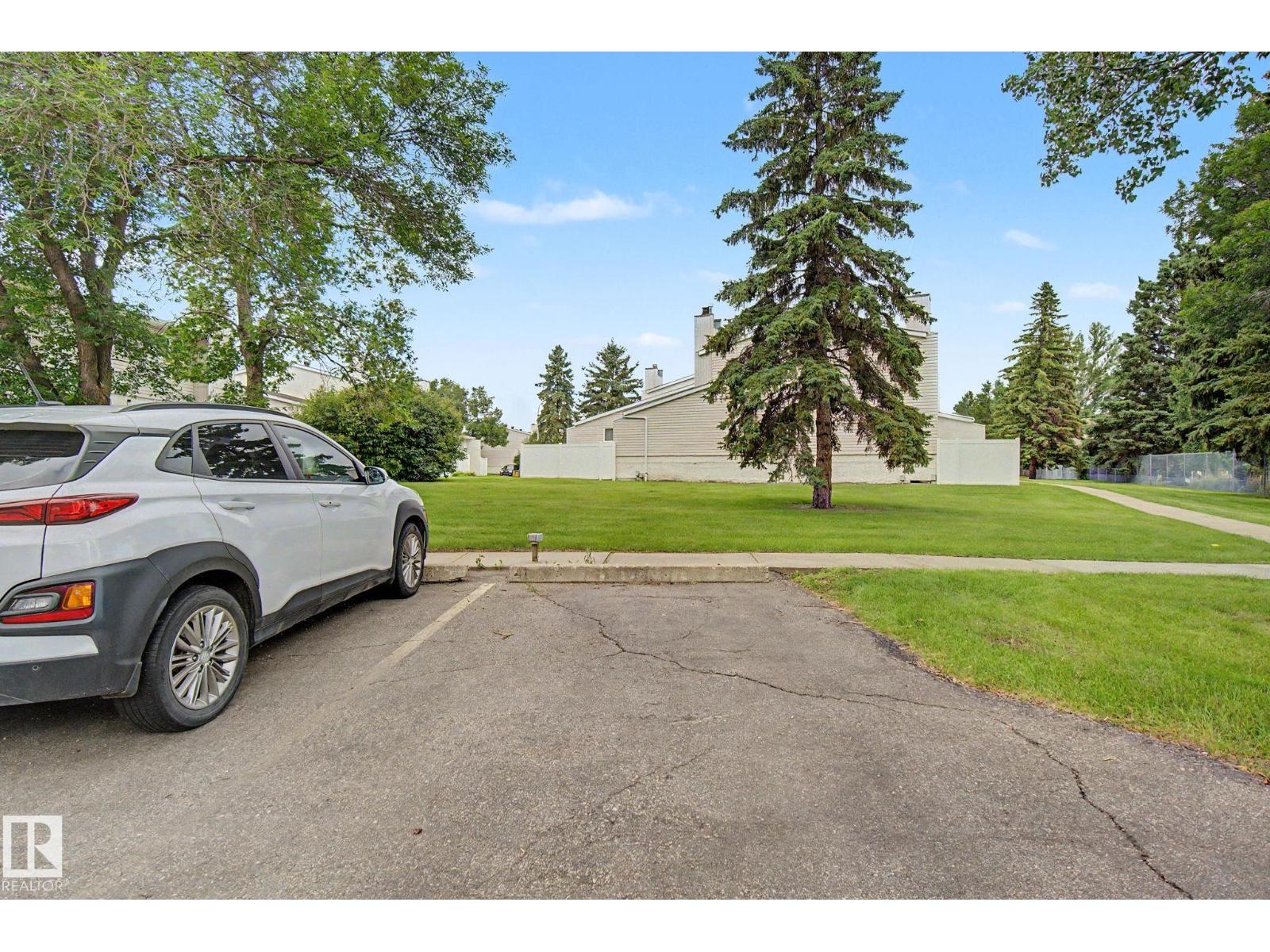 14541 121 ST NW - 33