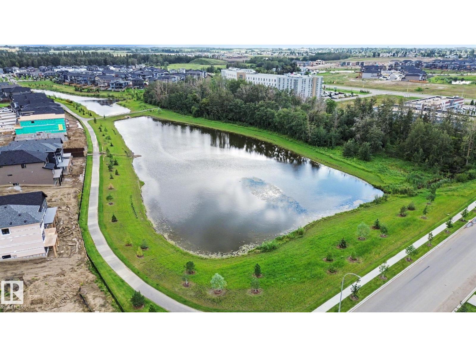11 PIERWYCK LO - Image 3