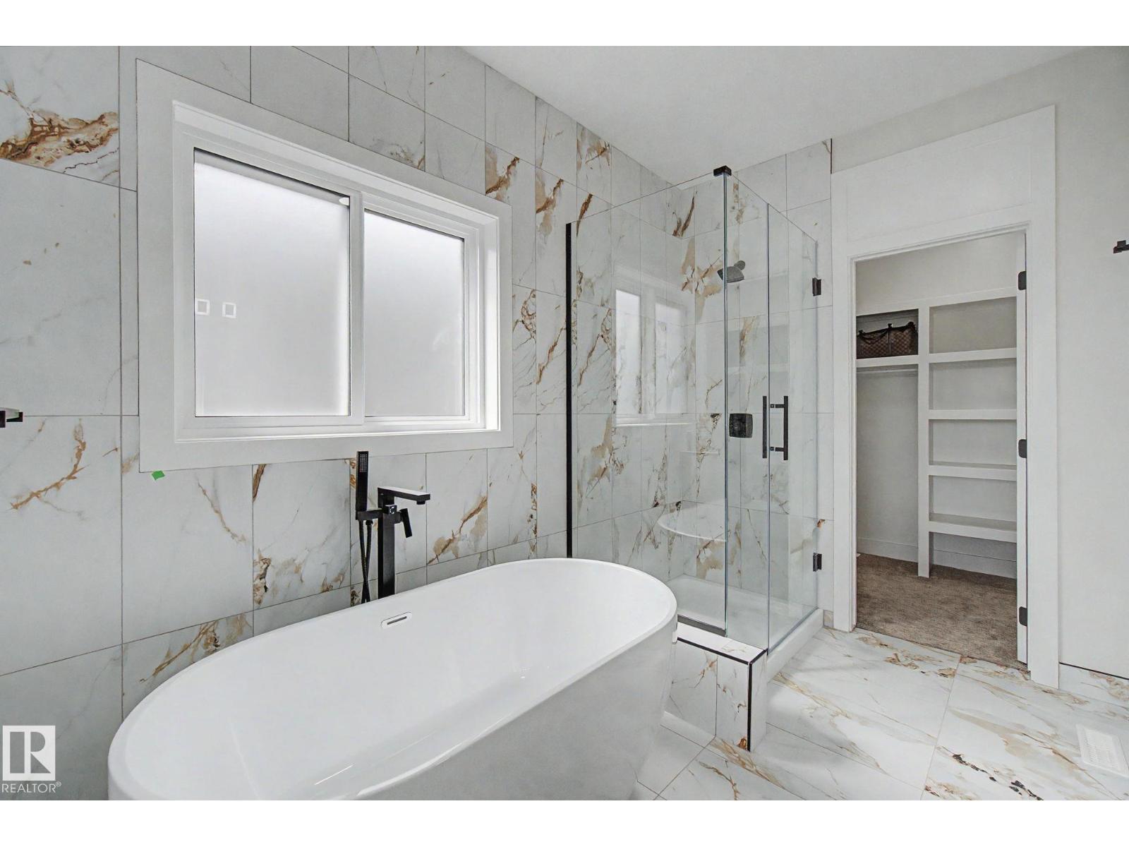 11 PIERWYCK LO - Image 30