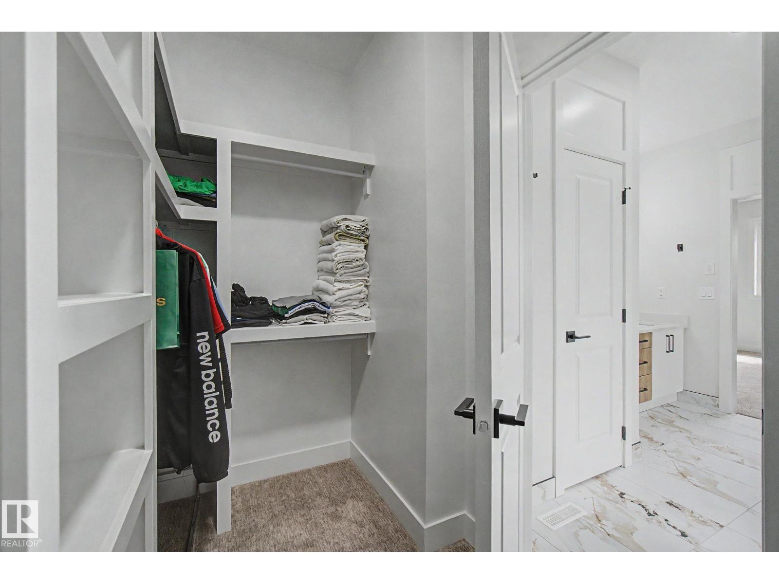 11 PIERWYCK LO - 33