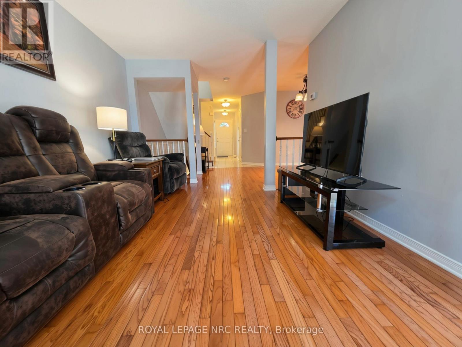 #28 5070 DRUMMOND ROAD - Image 20
