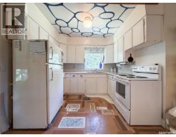 604 Front Street, Eastend, SK S0N0T0 Photo 17