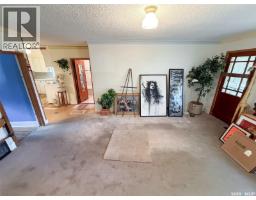 604 Front Street, Eastend, SK S0N0T0 Photo 25