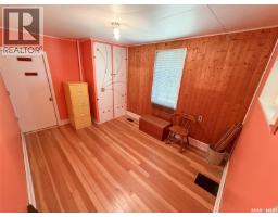 604 Front Street, Eastend, SK S0N0T0 Photo 37
