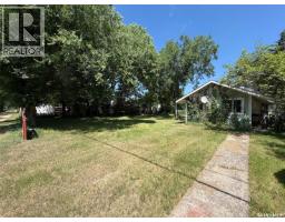 604 Front Street, Eastend, SK S0N0T0 Photo 58