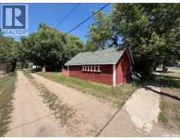 604 Front Street, Eastend, SK S0N0T0 Photo 65