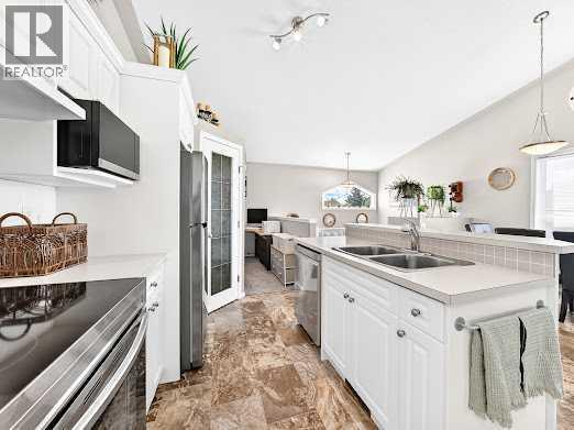 #2 6220 Orr Drive - Image 7
