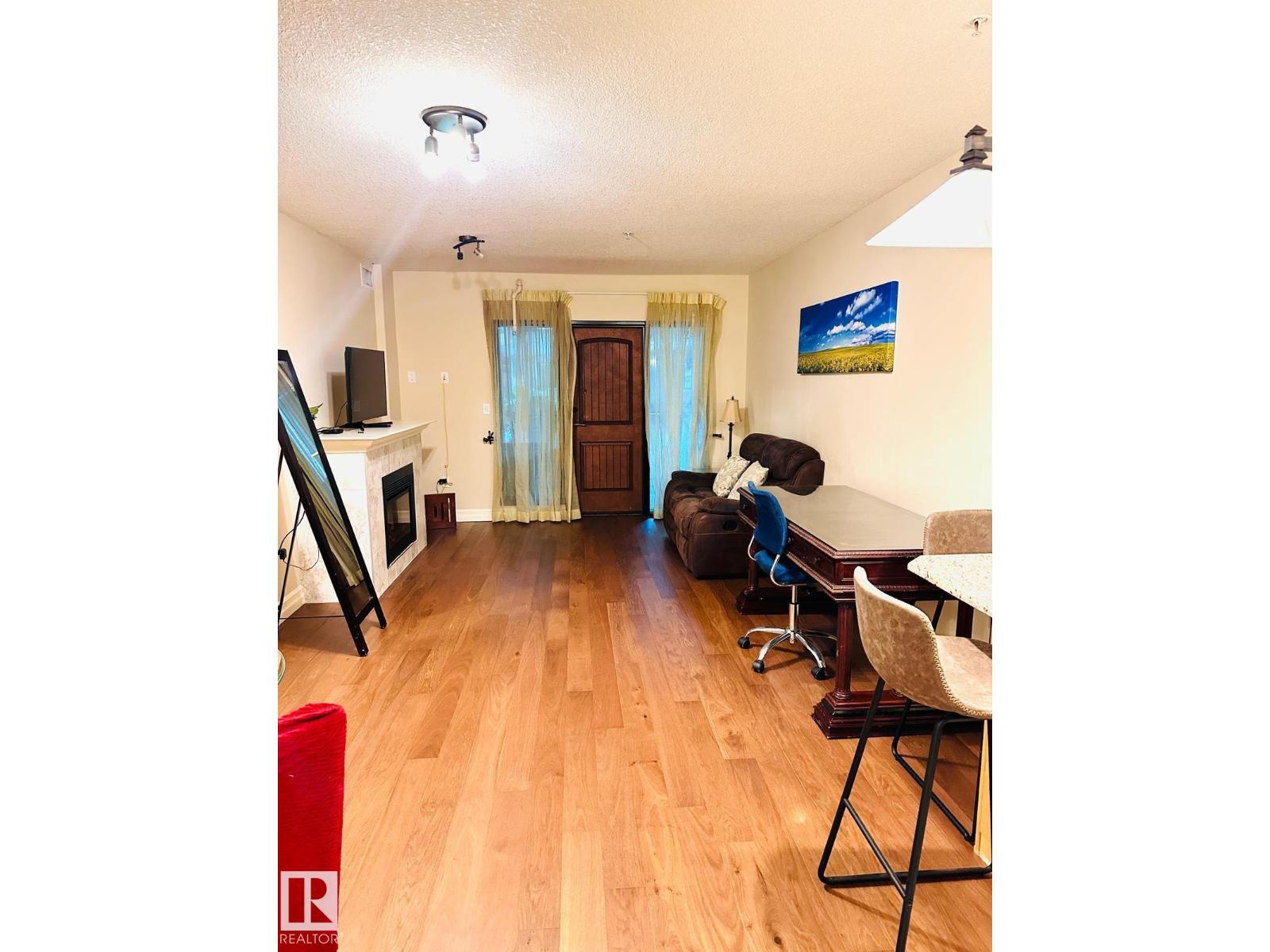#207 10142 111 ST NW - Image 18