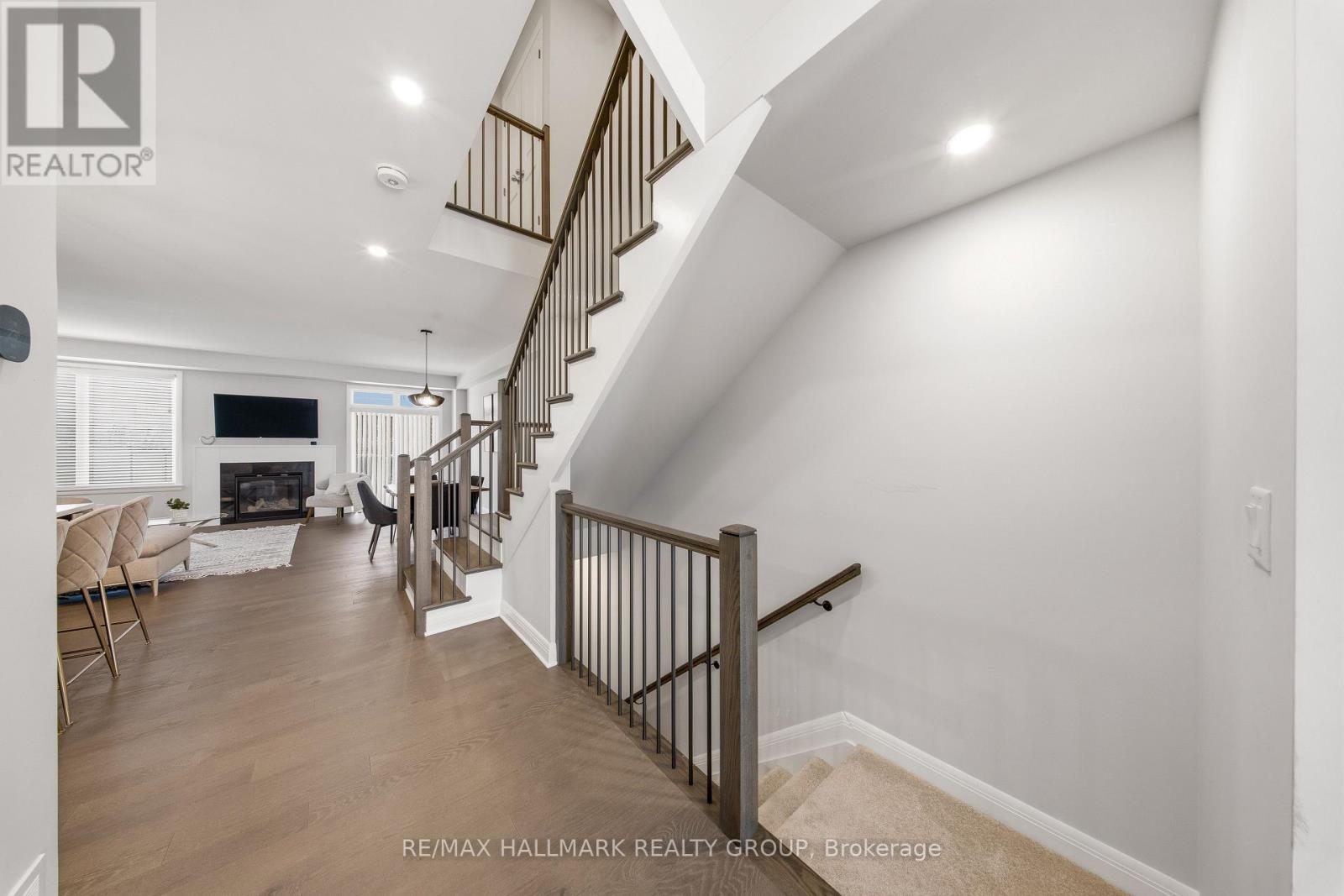 3 Bed, 3 Bath House for Sale in Ottawa – 870 MOSES TENNISCO STREET, Ottawa – MLS# X13653282 - Image 33