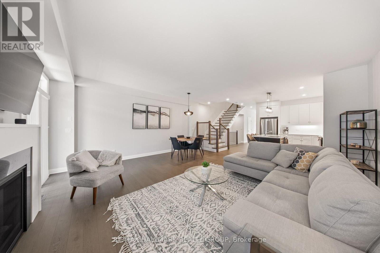 3 Bed, 3 Bath House for Sale in Ottawa – 870 MOSES TENNISCO STREET, Ottawa – MLS# X13653282 - Image 9