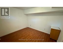 Lower Unit - 130 Letitia Street, Barrie, ON L4N1P5 Photo 8