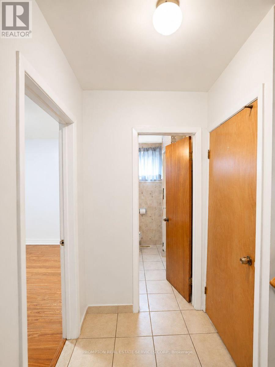 25 LEHAR CRESCENT - 11
