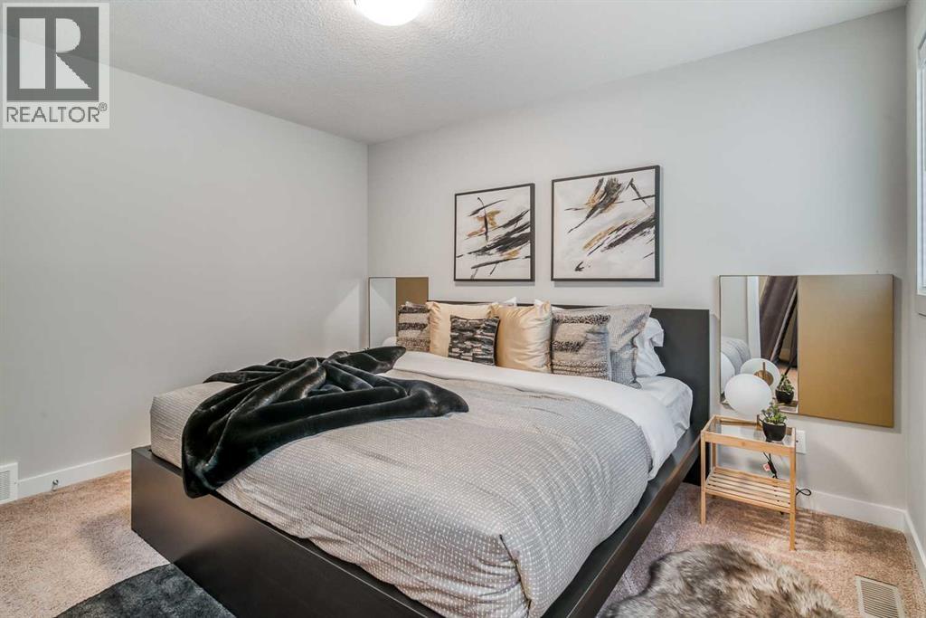 #3 2428 30 Street SW - 27