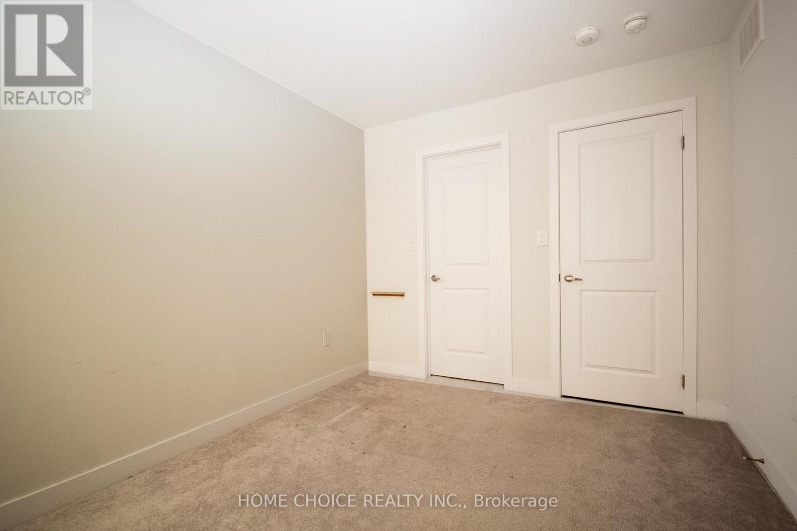 639 POLLOCK GROVE E - 20