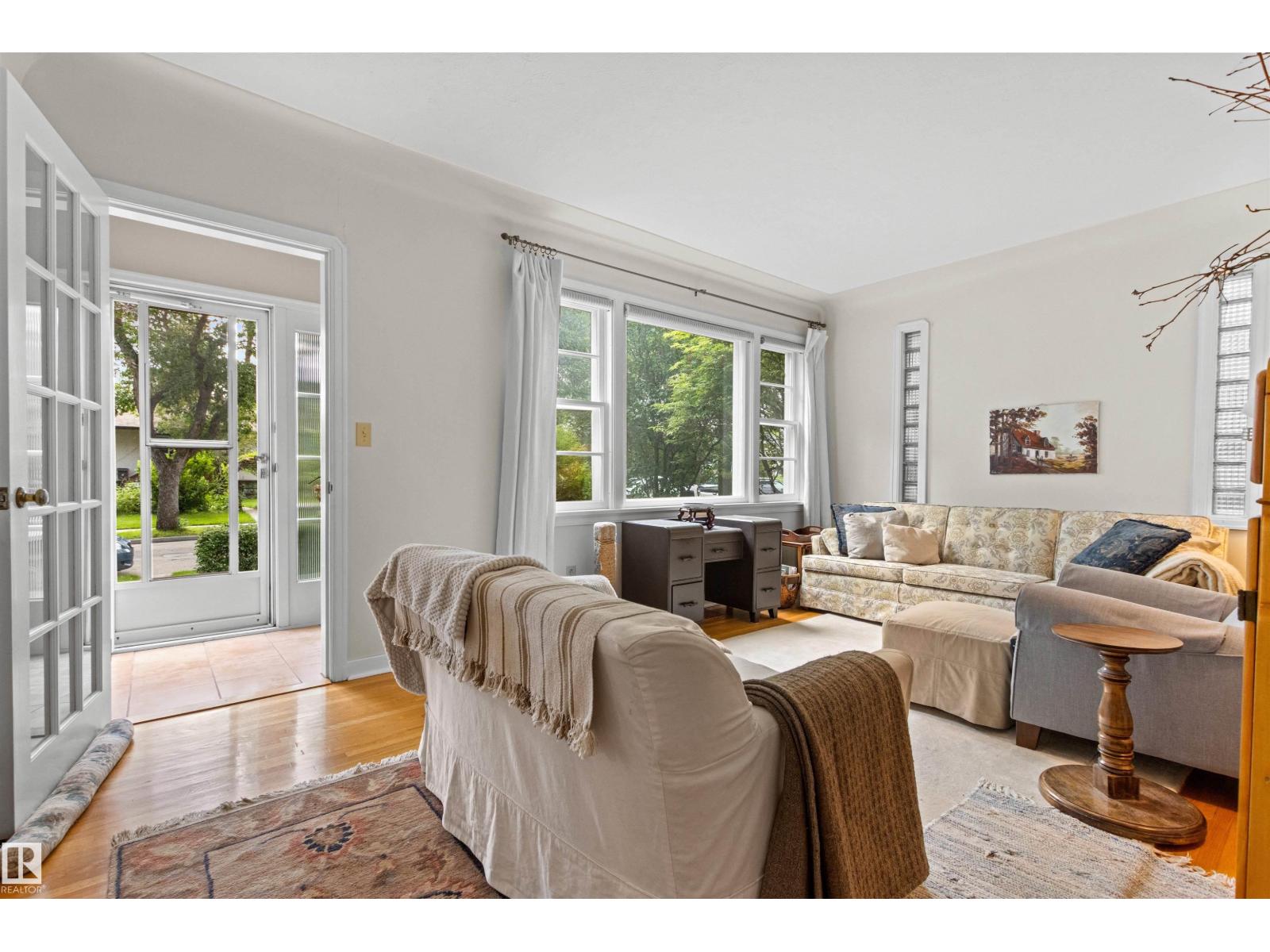 8842 89 ST NW - Image 7