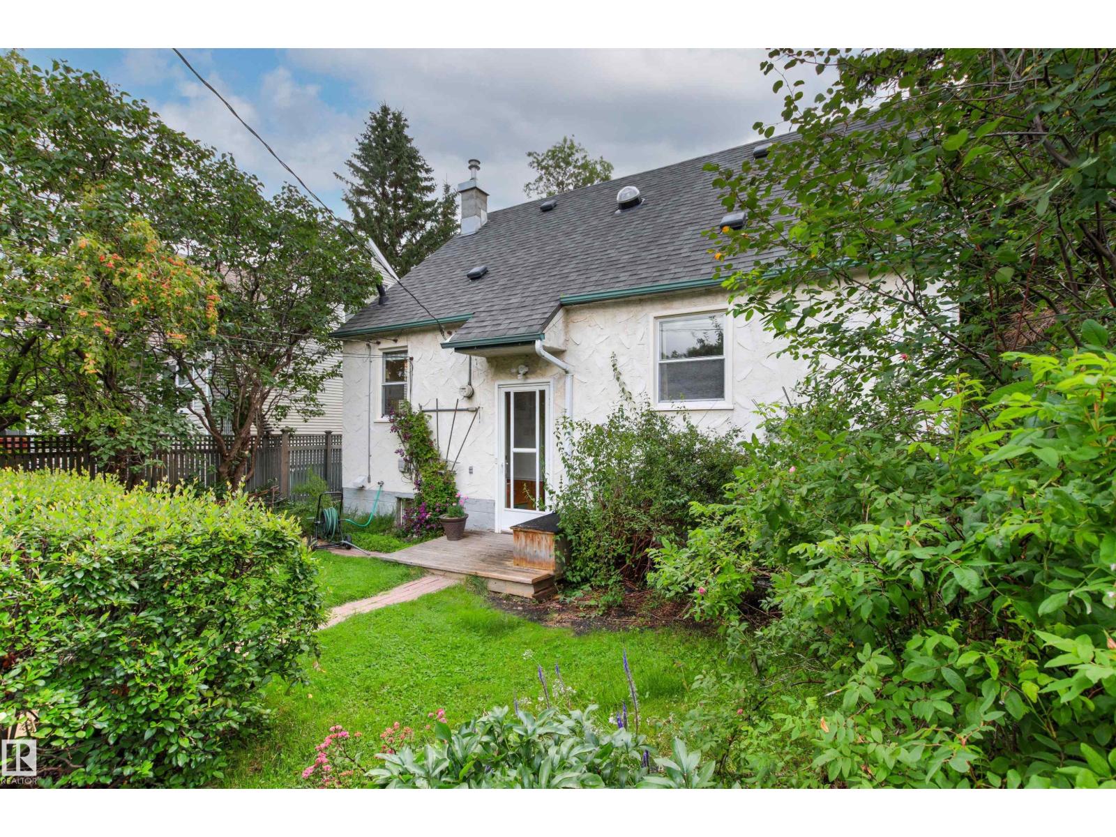 8842 89 ST NW - Image 58