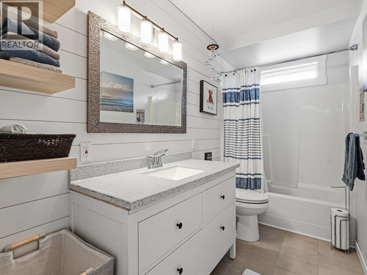  2432 Karli Court, West Kelowna