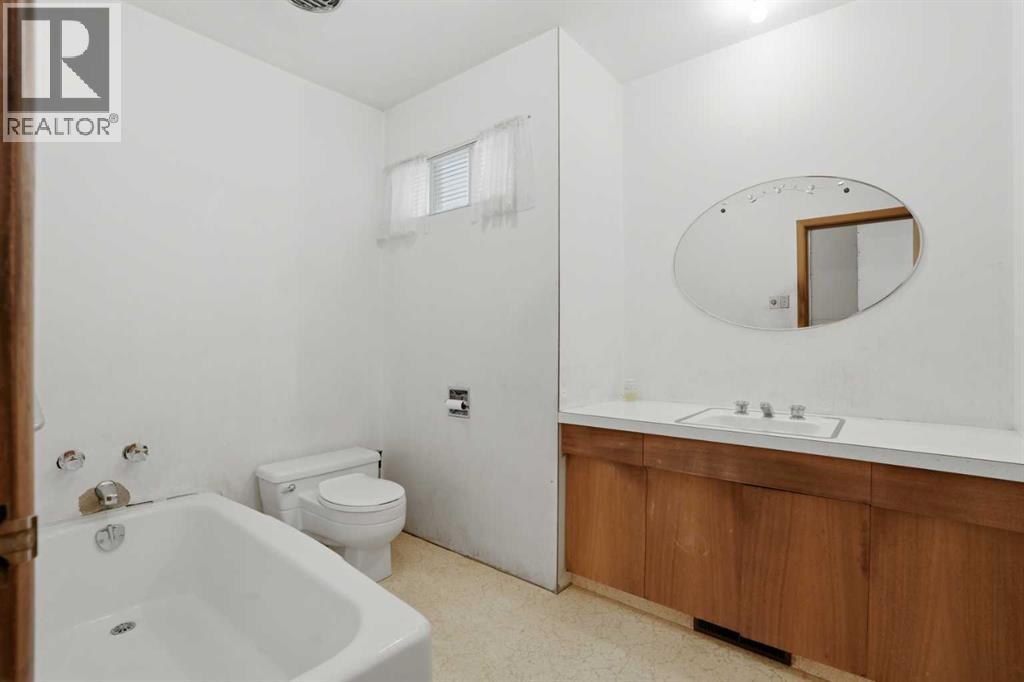 1556 Windsor Street NW - Image 22