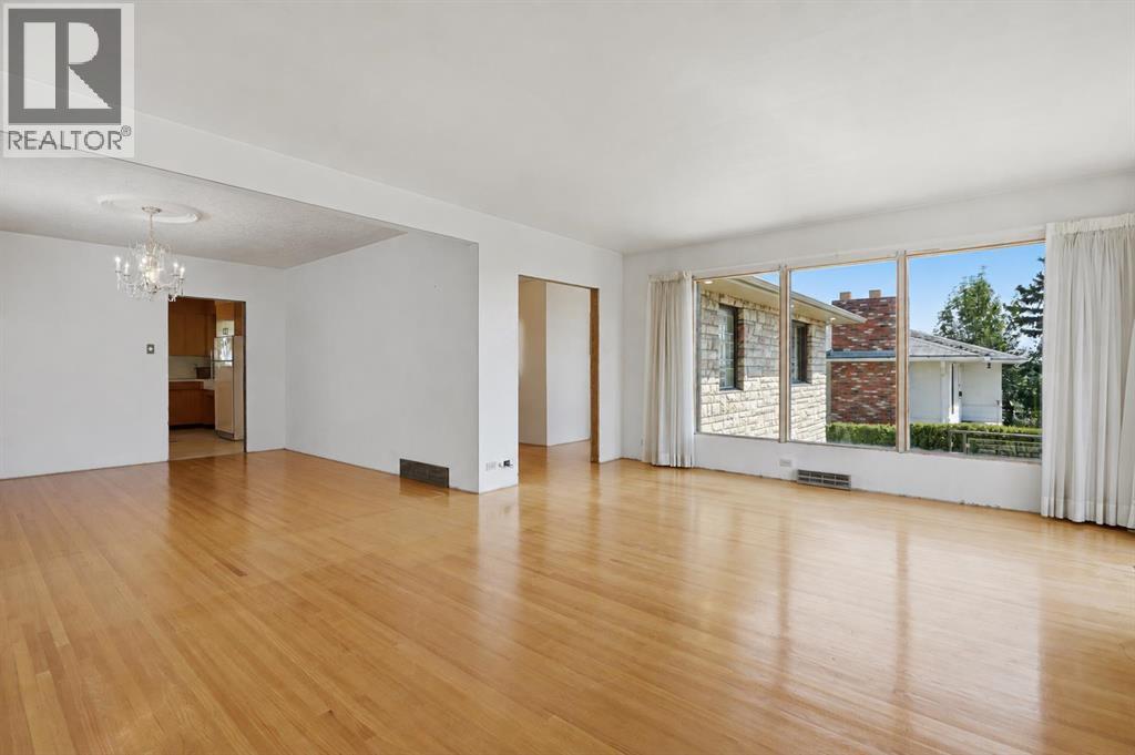 1556 Windsor Street NW - Image 11