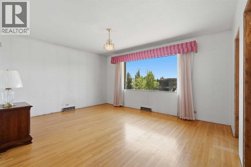 1556 Windsor Street NW - Image 23