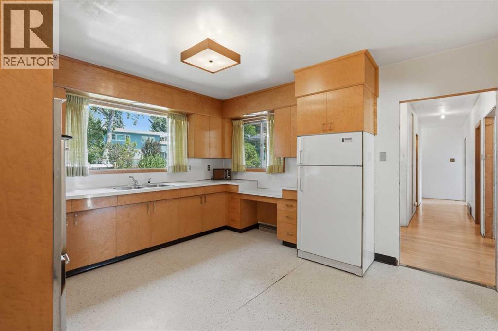 1556 Windsor Street NW - Image 16
