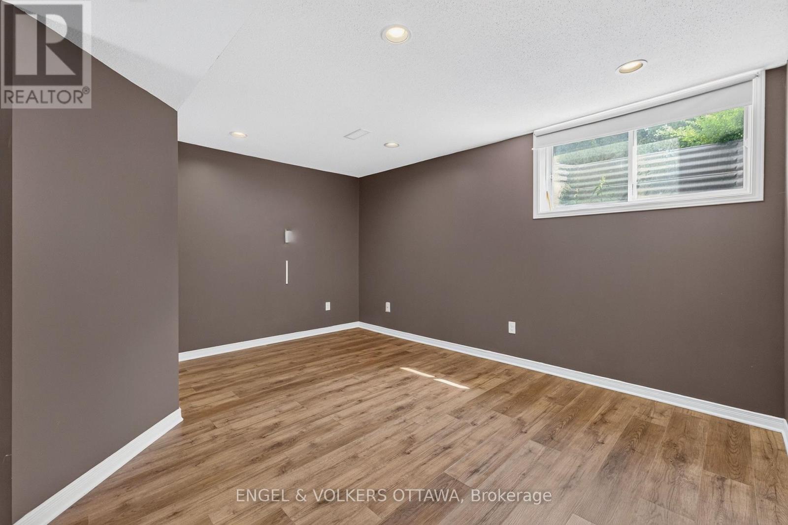 4 Bed, 4 Bath House for Rent in Ottawa – 2123 ESPRIT DRIVE, Ottawa – MLS# X13653284 - Image 41