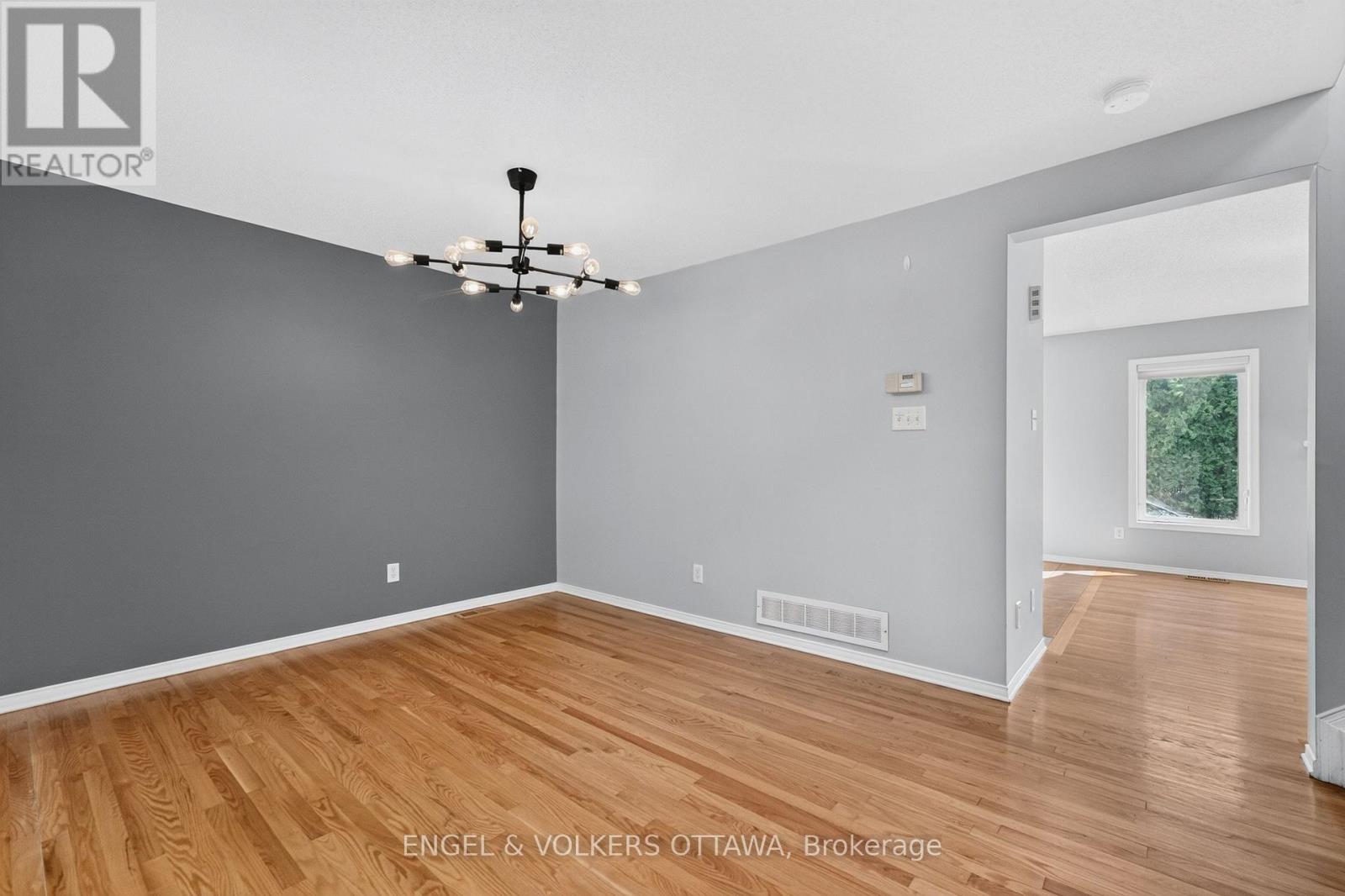 4 Bed, 4 Bath House for Rent in Ottawa – 2123 ESPRIT DRIVE, Ottawa – MLS# X13653284 - Image 8