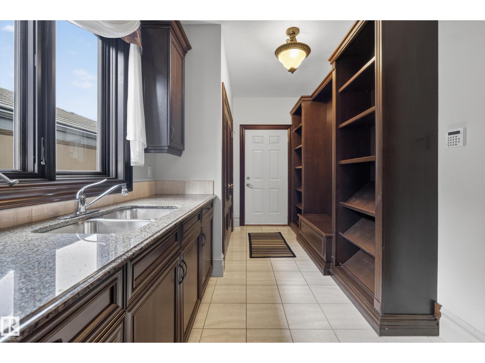322 CALDWELL CL NW - 23