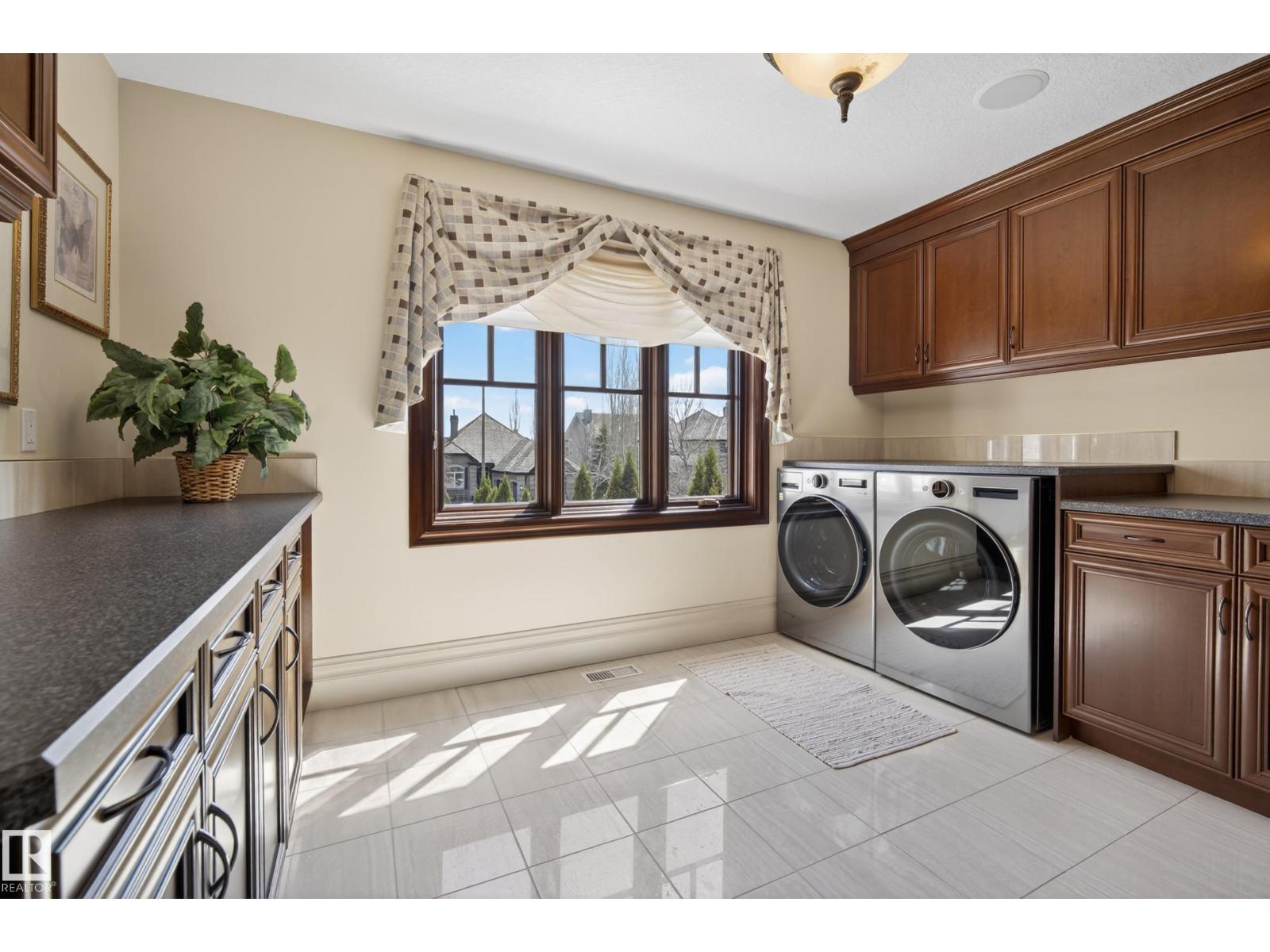322 CALDWELL CL NW - 36