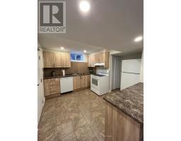 36 Aurora Heights Drive, Aurora, ON L4G2W7 Photo 6