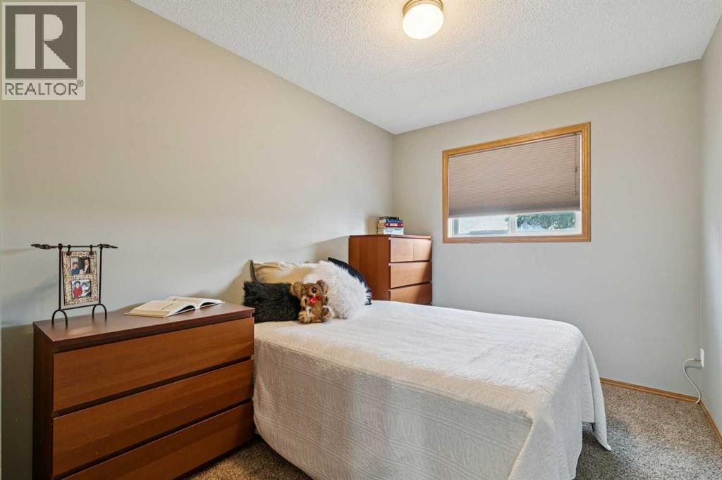 148 Everstone Drive SW - 21
