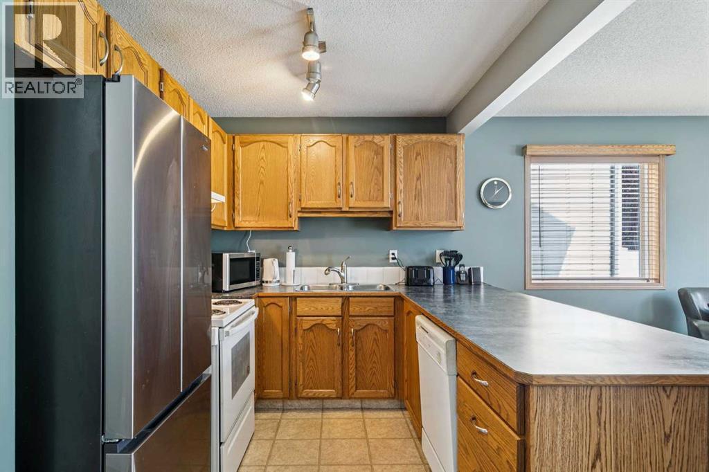 148 Everstone Drive SW - 4