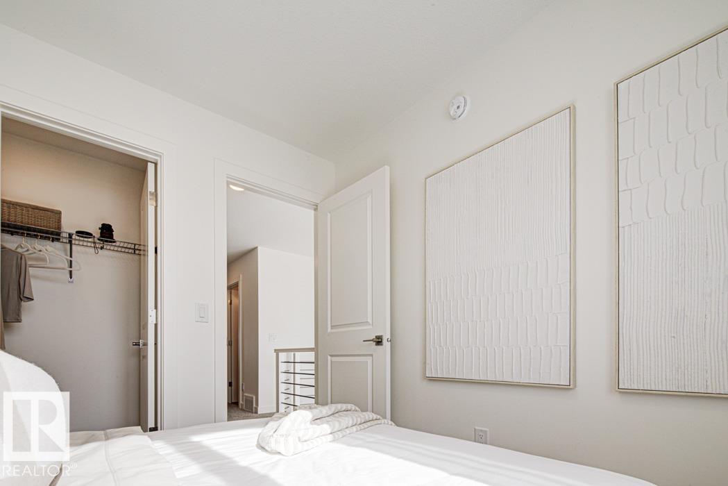 18631 19 AV NW - 40