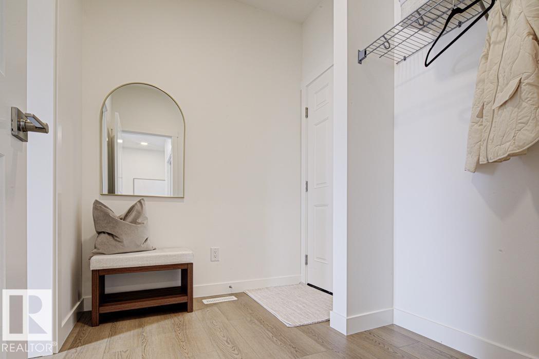 18631 19 Avenue NW - Photo 7