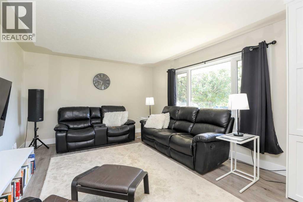 314 26 Street S - Image 14