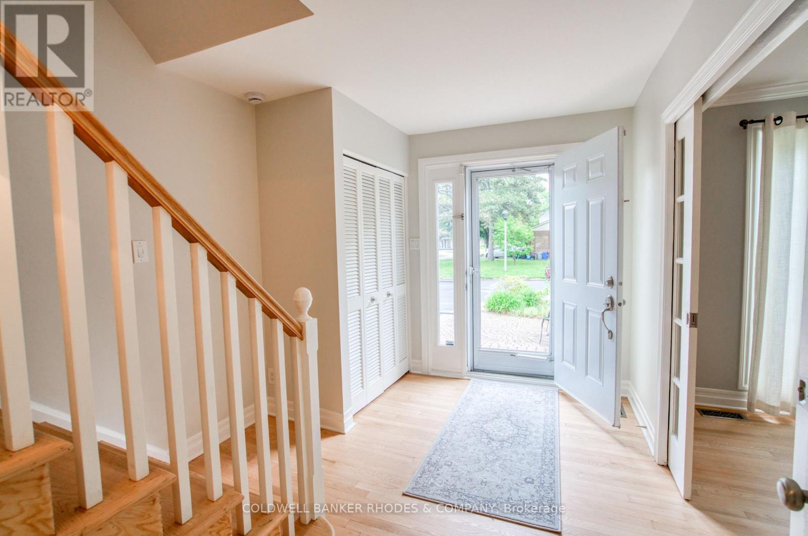 3 Bed, 3 Bath House for Sale in Ottawa – 1666 AMBERDALE CRESCENT, Ottawa – MLS# X13653302 - Image 3