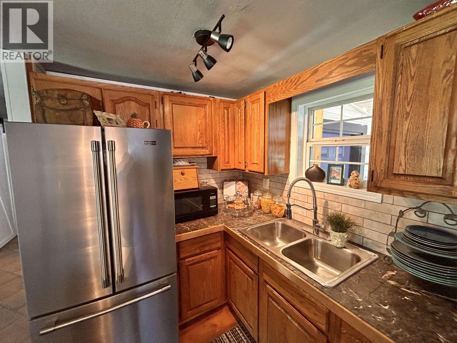 1122 ELLISON ROAD - 6