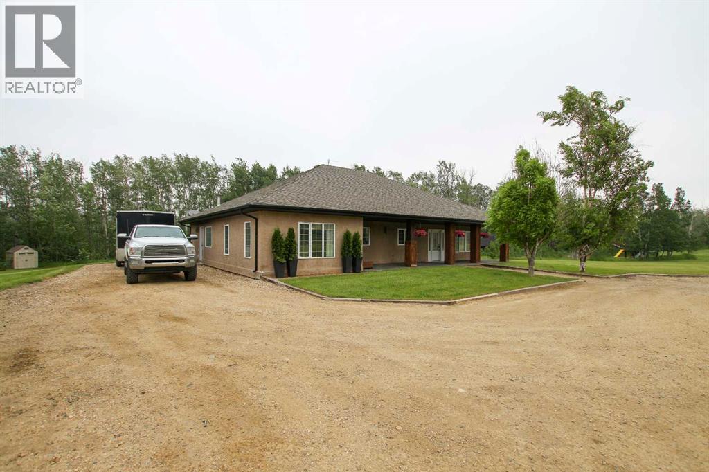 201, 1236 Township Road 384 - 31